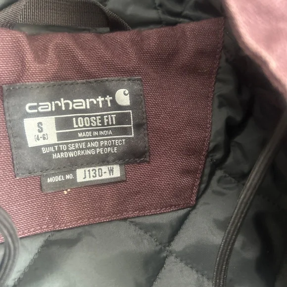 Carhart women’s jacket - Picture 2 of 2